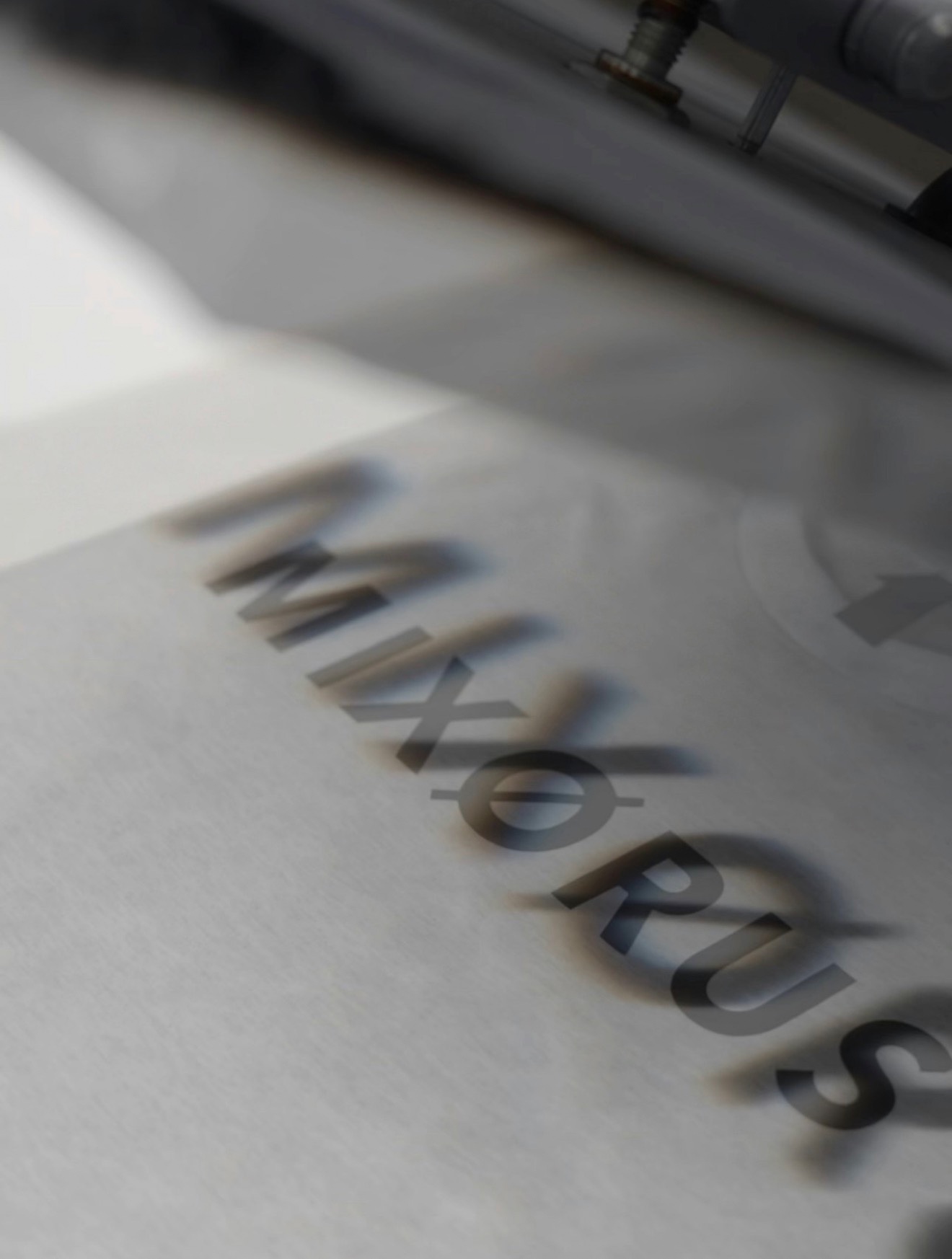 Impression personnalisée du logo Mixorus